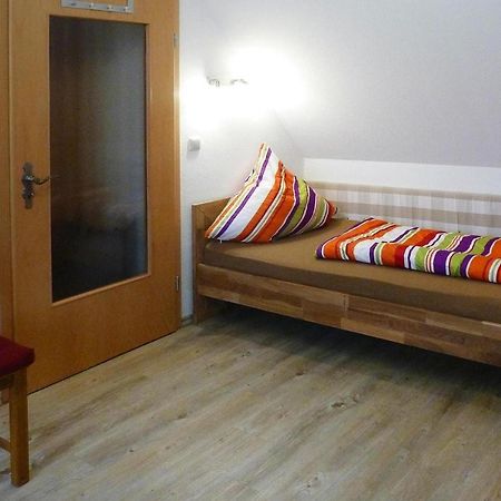 Holiday Apartment An Der Meisse, Bergen Bleckmar Esterno foto