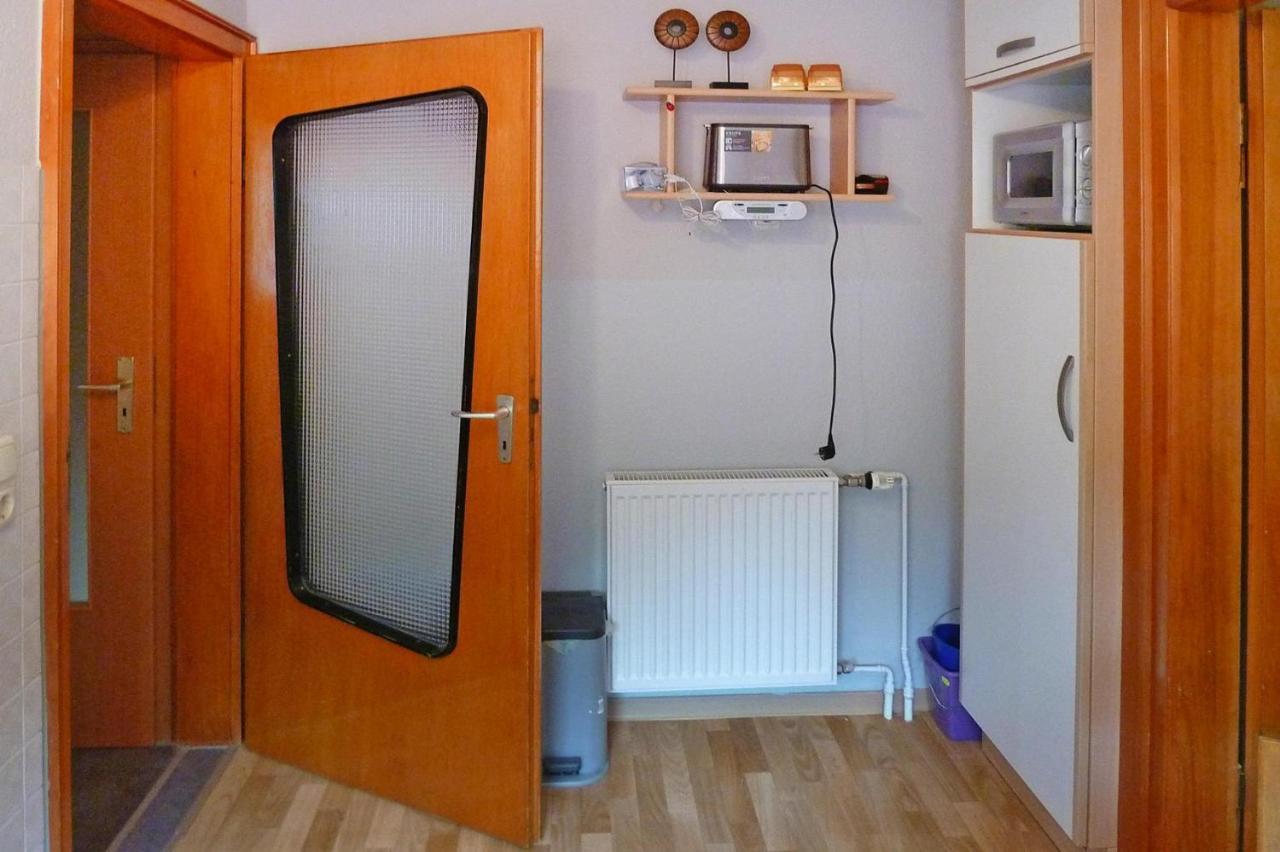 Holiday Apartment An Der Meisse, Bergen Bleckmar Esterno foto